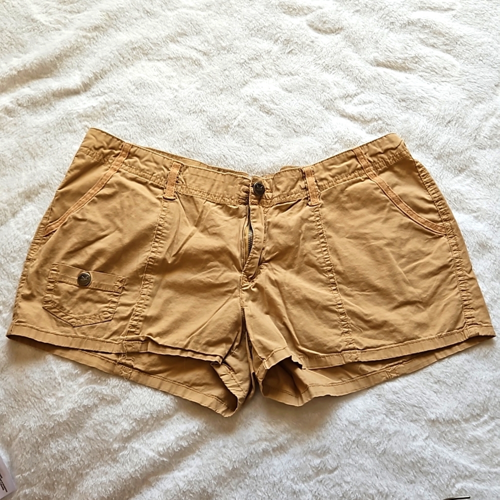 Short shorts